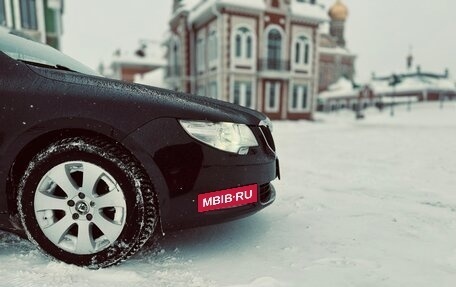 Skoda Superb III рестайлинг, 2012 год, 1 250 000 рублей, 19 фотография