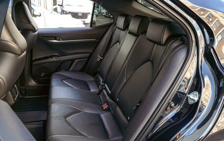 Toyota Camry, 2020 год, 3 240 000 рублей, 9 фотография