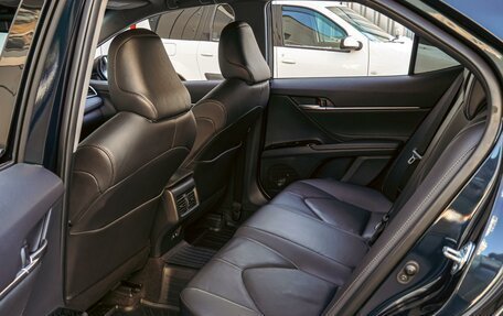 Toyota Camry, 2020 год, 3 240 000 рублей, 11 фотография