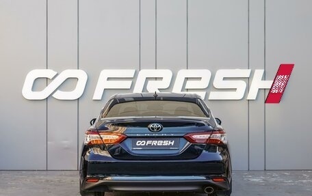 Toyota Camry, 2020 год, 3 240 000 рублей, 4 фотография