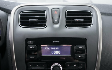 Renault Sandero II рестайлинг, 2019 год, 1 198 000 рублей, 18 фотография