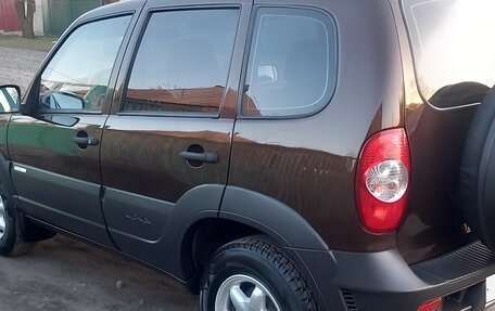 Chevrolet Niva I рестайлинг, 2012 год, 520 000 рублей, 7 фотография