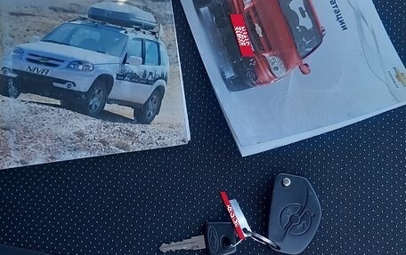 Chevrolet Niva I рестайлинг, 2012 год, 520 000 рублей, 16 фотография