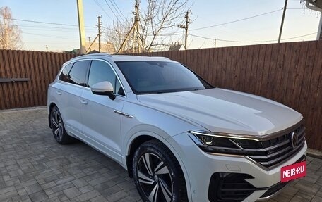 Volkswagen Touareg III, 2020 год, 6 600 000 рублей, 2 фотография