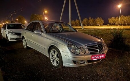 Mercedes-Benz E-Класс, 2008 год, 780 000 рублей, 3 фотография