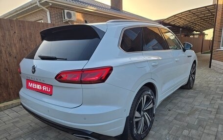 Volkswagen Touareg III, 2020 год, 6 600 000 рублей, 5 фотография