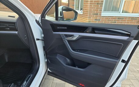 Volkswagen Touareg III, 2020 год, 6 600 000 рублей, 17 фотография