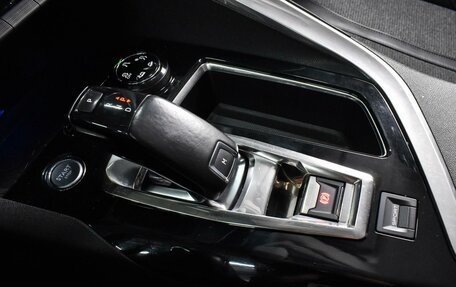 Peugeot 3008 II, 2017 год, 1 875 000 рублей, 21 фотография