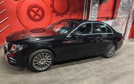 Mercedes-Benz E-Класс, 2020 год, 4 760 000 рублей, 1 фотография