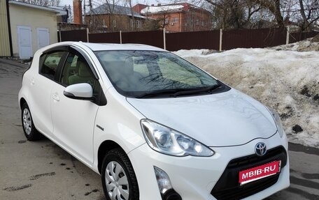 Toyota Aqua I, 2016 год, 870 000 рублей, 1 фотография