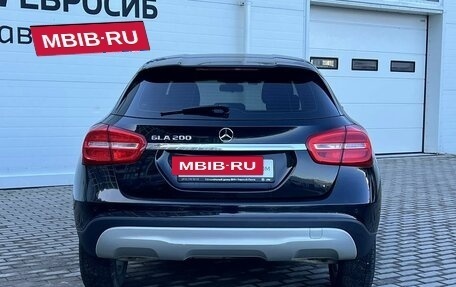 Mercedes-Benz GLA, 2016 год, 1 899 000 рублей, 3 фотография