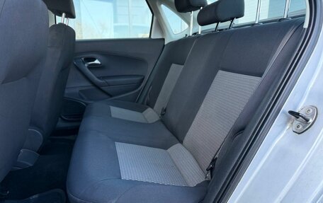 Volkswagen Polo VI (EU Market), 2011 год, 650 000 рублей, 10 фотография