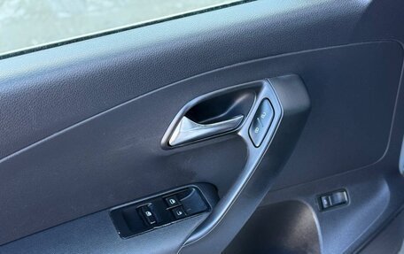 Volkswagen Polo VI (EU Market), 2011 год, 650 000 рублей, 19 фотография