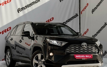 Toyota RAV4, 2020 год, 3 385 000 рублей, 4 фотография