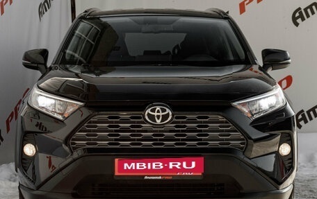 Toyota RAV4, 2020 год, 3 385 000 рублей, 3 фотография