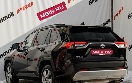 Toyota RAV4, 2020 год, 3 385 000 рублей, 5 фотография