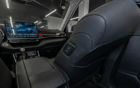 Toyota Highlander, 2025 год, 5 650 000 рублей, 17 фотография