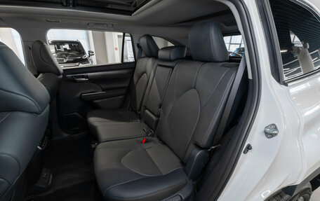 Toyota Highlander, 2025 год, 5 650 000 рублей, 14 фотография