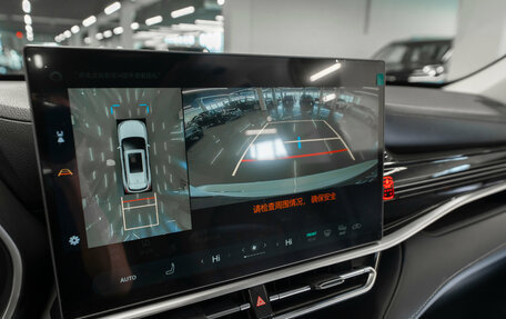 Toyota Highlander, 2025 год, 5 650 000 рублей, 24 фотография