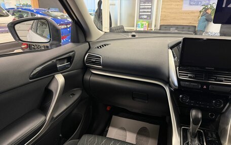 Mitsubishi Eclipse Cross, 2020 год, 2 099 999 рублей, 14 фотография