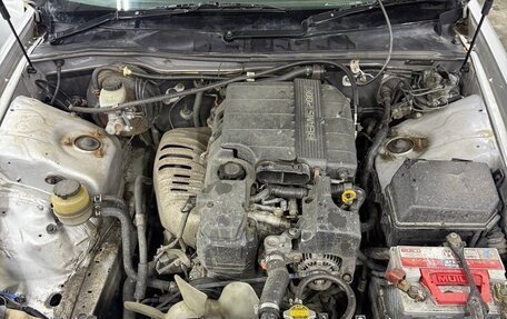 Toyota Cresta, 1993 год, 300 000 рублей, 13 фотография