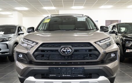 Toyota RAV4, 2025 год, 3 700 000 рублей, 2 фотография