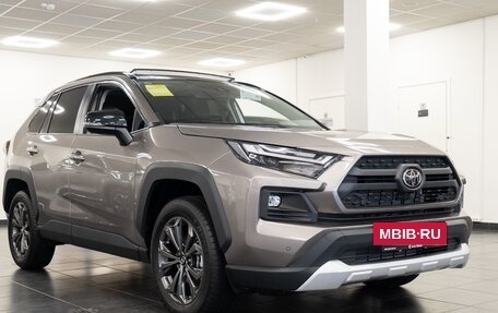 Toyota RAV4, 2025 год, 3 700 000 рублей, 3 фотография