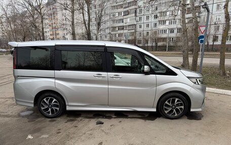 Honda Stepwgn IV, 2021 год, 2 270 000 рублей, 5 фотография