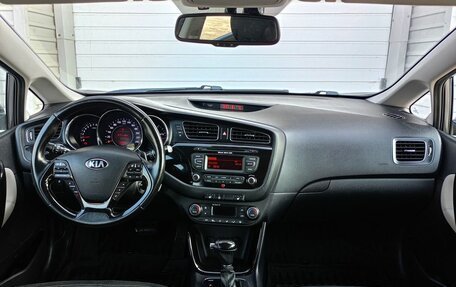 KIA cee'd III, 2014 год, 1 390 000 рублей, 17 фотография