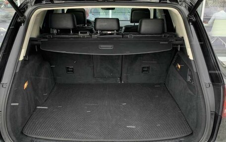 Volkswagen Touareg III, 2016 год, 2 625 000 рублей, 8 фотография