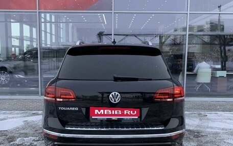 Volkswagen Touareg III, 2016 год, 2 625 000 рублей, 5 фотография