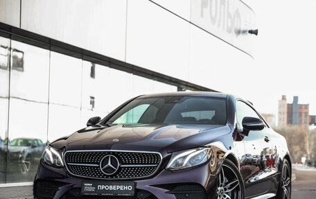 Mercedes-Benz E-Класс, 2018 год, 3 300 000 рублей, 1 фотография