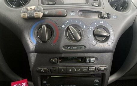 Toyota Yaris I рестайлинг, 2001 год, 280 000 рублей, 18 фотография