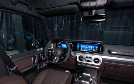 Mercedes-Benz G-Класс AMG, 2026 год, 31 800 000 рублей, 24 фотография