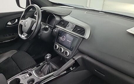 Renault Kadjar I рестайлинг, 2022 год, 1 929 000 рублей, 10 фотография