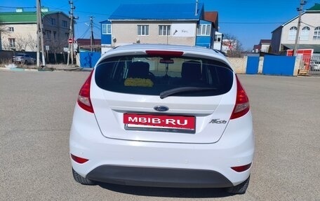 Ford Fiesta, 2011 год, 700 000 рублей, 6 фотография