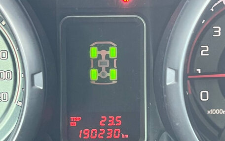 Mitsubishi Pajero IV, 2011 год, 1 850 000 рублей, 6 фотография