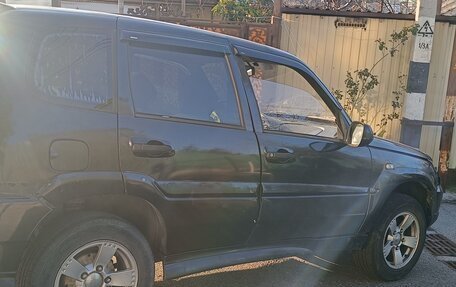 Chevrolet Niva I рестайлинг, 2006 год, 230 000 рублей, 7 фотография