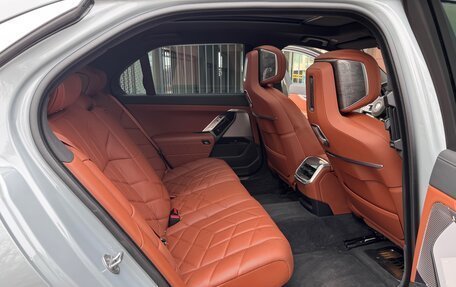 BMW 7 серия, 2025 год, 15 500 000 рублей, 15 фотография