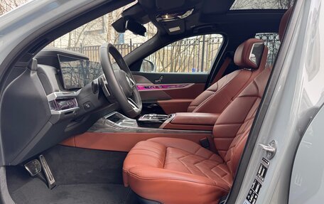 BMW 7 серия, 2025 год, 15 500 000 рублей, 20 фотография