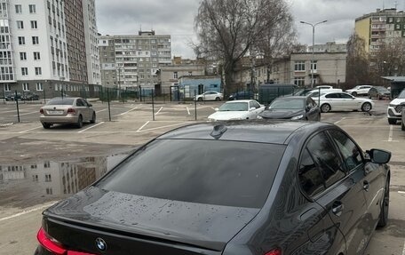 BMW 3 серия, 2020 год, 5 800 000 рублей, 2 фотография