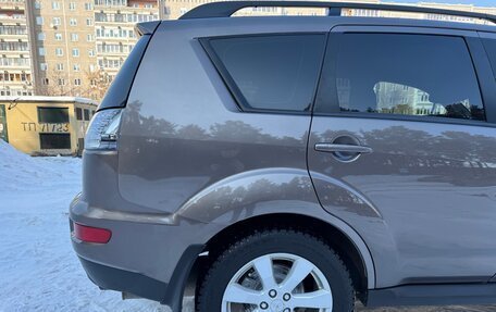 Mitsubishi Outlander III рестайлинг 3, 2012 год, 1 170 000 рублей, 9 фотография