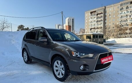 Mitsubishi Outlander III рестайлинг 3, 2012 год, 1 170 000 рублей, 3 фотография