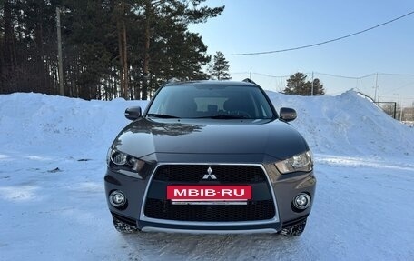 Mitsubishi Outlander III рестайлинг 3, 2012 год, 1 170 000 рублей, 2 фотография