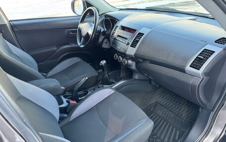 Mitsubishi Outlander III рестайлинг 3, 2012 год, 1 170 000 рублей, 18 фотография