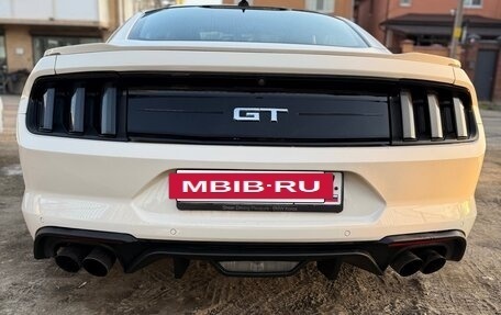 Ford Mustang VI рестайлинг, 2020 год, 5 700 000 рублей, 5 фотография