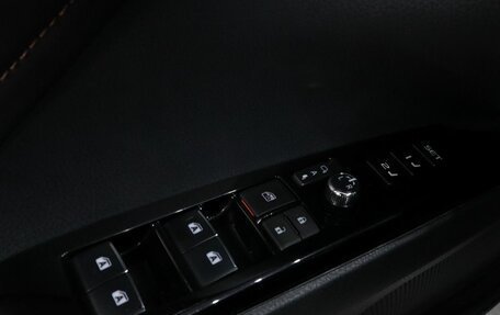 Toyota Camry, 2021 год, 3 490 000 рублей, 11 фотография