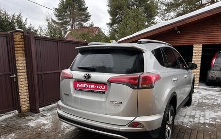 Toyota RAV4, 2016 год, 2 299 000 рублей, 6 фотография