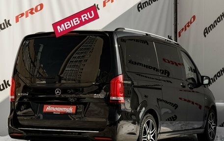 Mercedes-Benz V-Класс, 2017 год, 4 585 000 рублей, 7 фотография