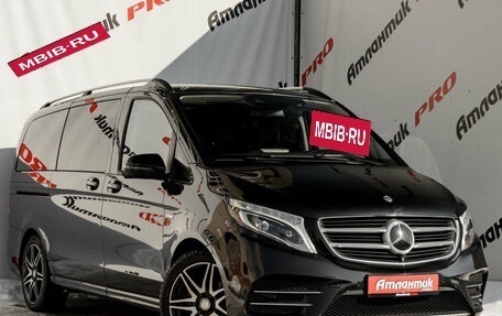 Mercedes-Benz V-Класс, 2017 год, 4 585 000 рублей, 3 фотография